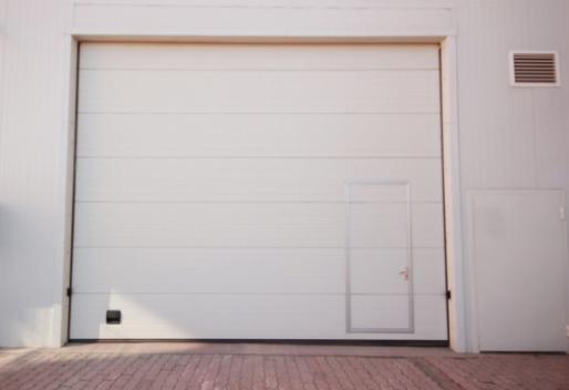 Maksimering av gatestil: Hvordan en ny garasjedørinstallasjon kan forvandle hjemmet ditt